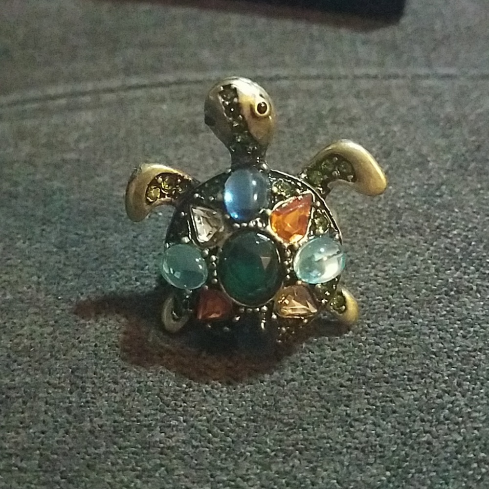 Beautiful Turtle Jeweled Ring